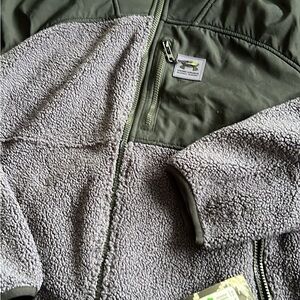 Men’s under armour fleece